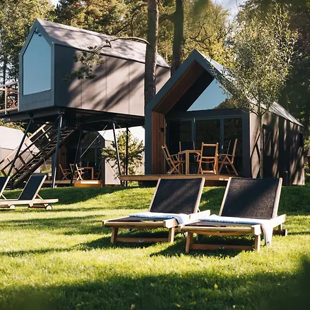 Luxury Glamping Chocolate Village-3